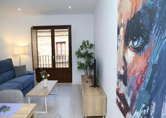 Piso Plaza Mercado 2,3 Apartment *