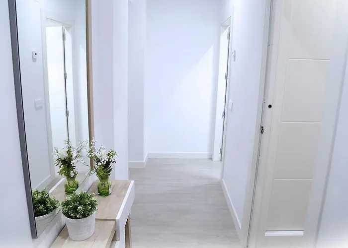 Piso Plaza Mercado 2,3 Apartment *